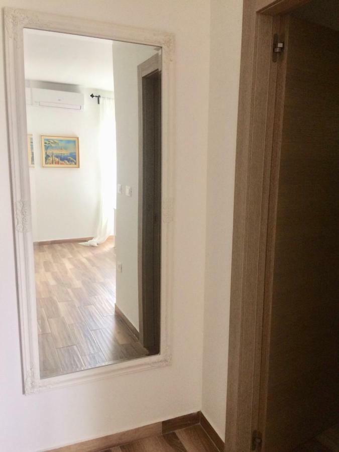 Apartment Mony Rovinj Bagian luar foto