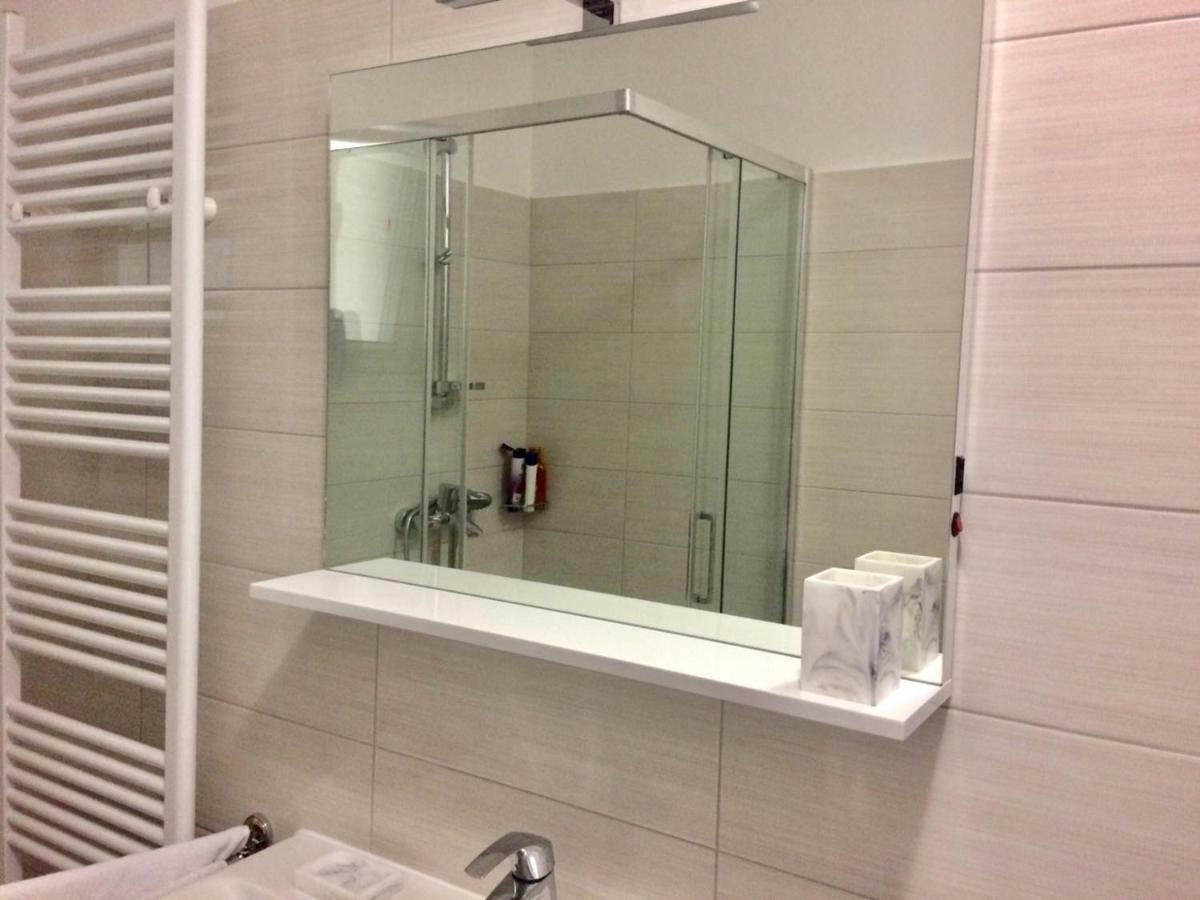 Apartment Mony Rovinj Bagian luar foto