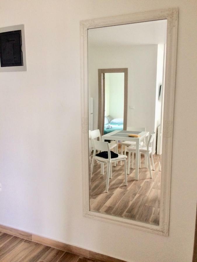 Apartment Mony Rovinj Bagian luar foto