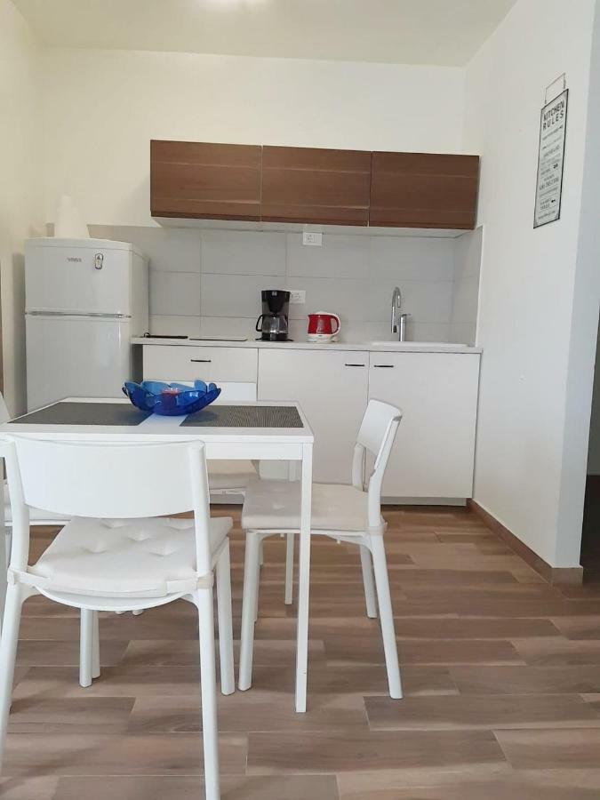 Apartment Mony Rovinj Bagian luar foto